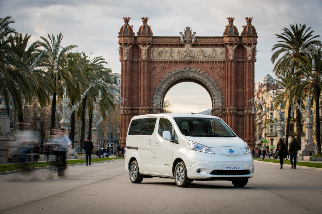 Nissan 7 seat e-NV200: the world's most versatile electric vehicle