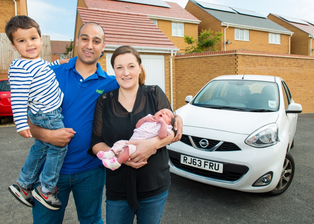 •Jerome and Samantha Beasley with son Lex and newborn daughter Lara, who was delivered on the back seat of their Nissan Micra 