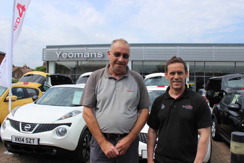 Bill Marshall and Nick Wells are both celebrating 30 years’ service at Yeomans Nissan Worthing