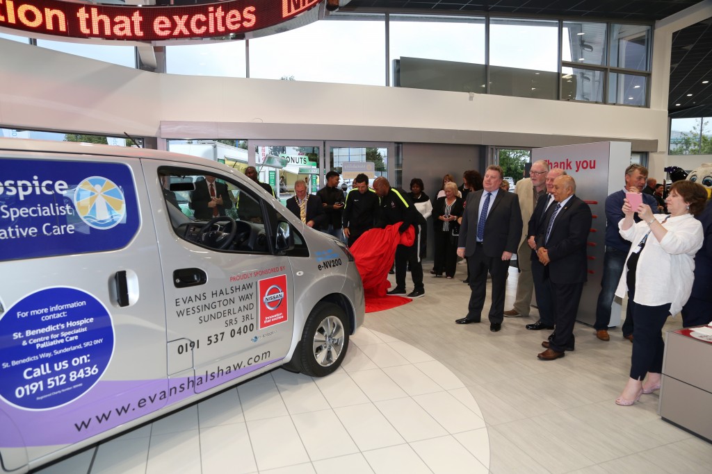 Evans Halshaw Sunderland has lent the 100 per cent electric e-NV200 to St Benedict’s Hospice for 12 months. 