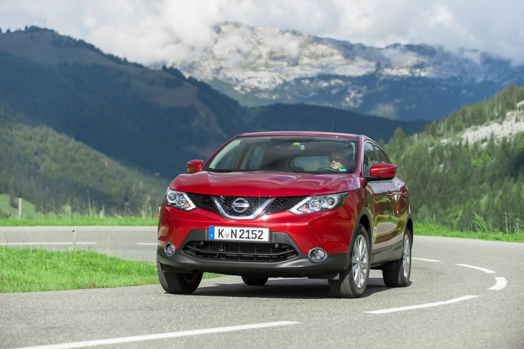 410137812_Nissan_Qashqai_1_6_DIG_T