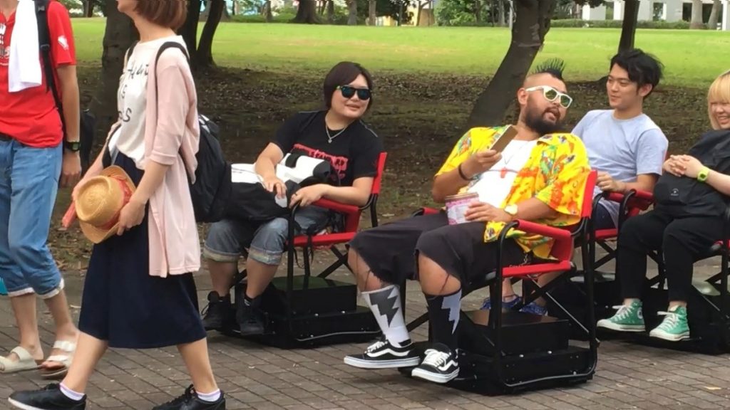 Nissan develops an autonomous chair for people who can’t stand queuing