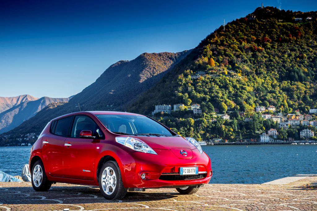 Nissan celebrates 75,000 electric vehicle sales in Europe